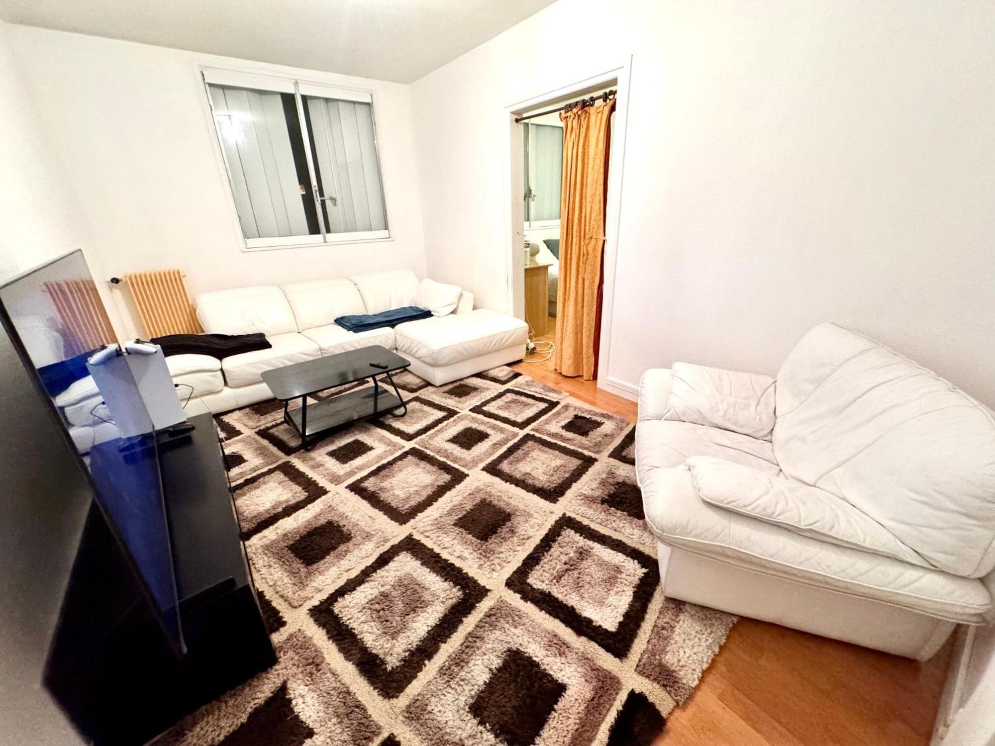 La Source Apartment